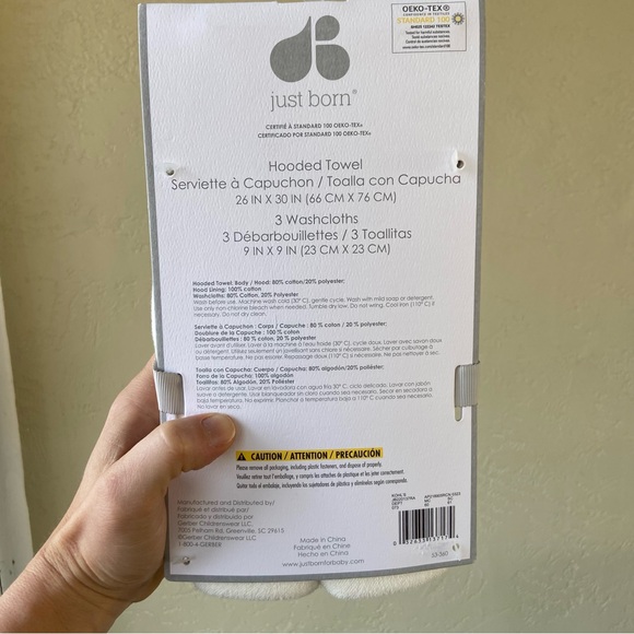 Baby cactus hooded towel & wash cloths combo - NWT!! - Picture 3 of 4